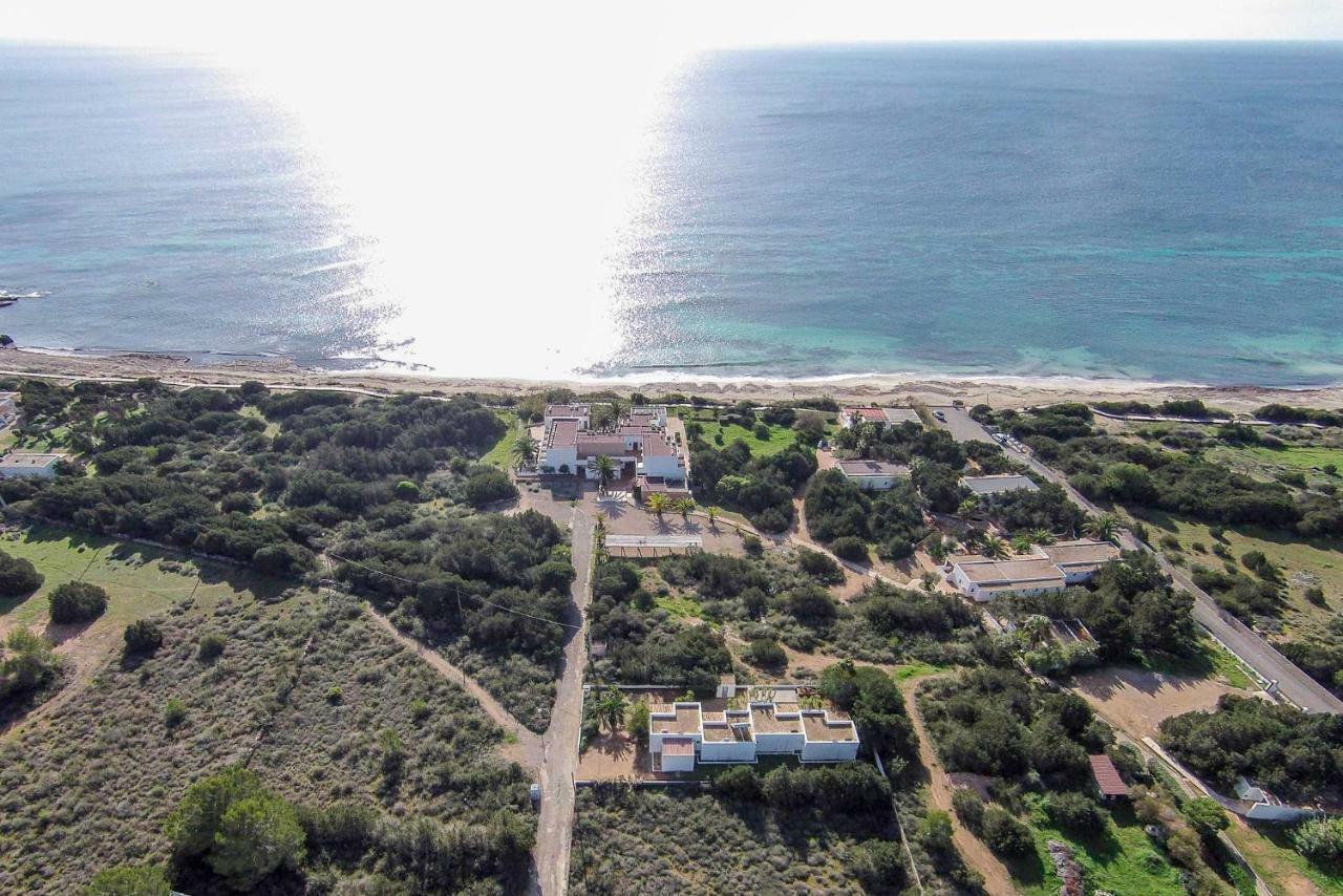Apartamentos Laura Playa De Migjorn 외부 사진
